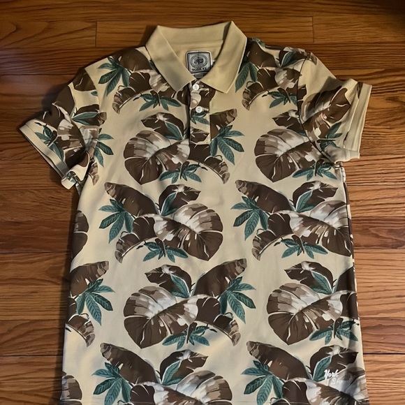 J.Press Polo Short Sleeve Shirt- Size Medium - Picture 2 of 7